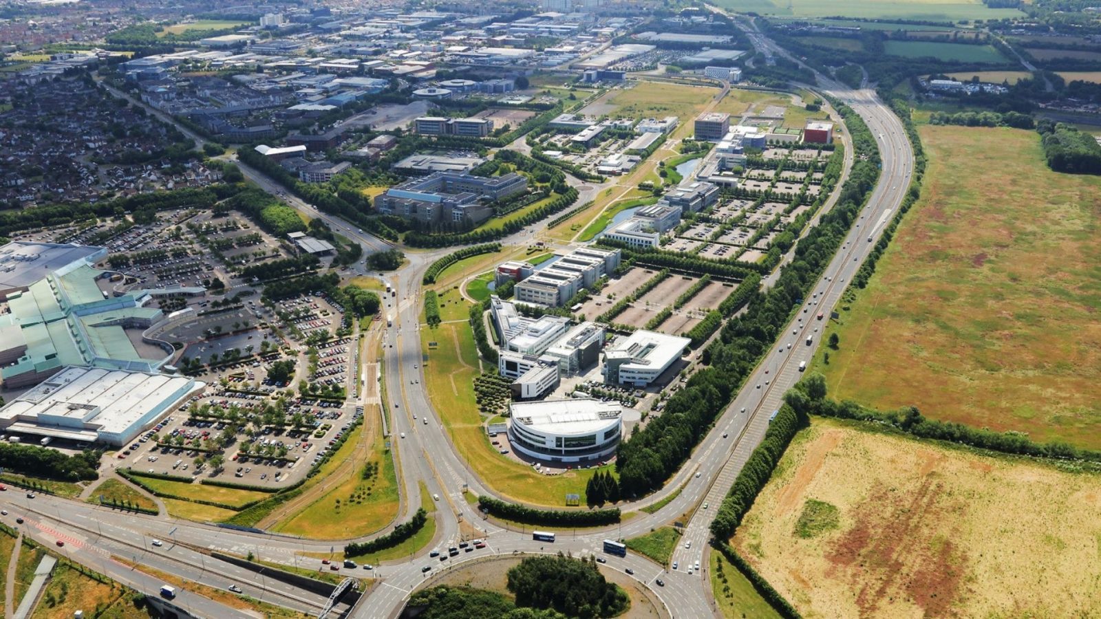 Hurstwood Holdings strengthens Scottish portfolio with landmark Edinburgh Park acquisition