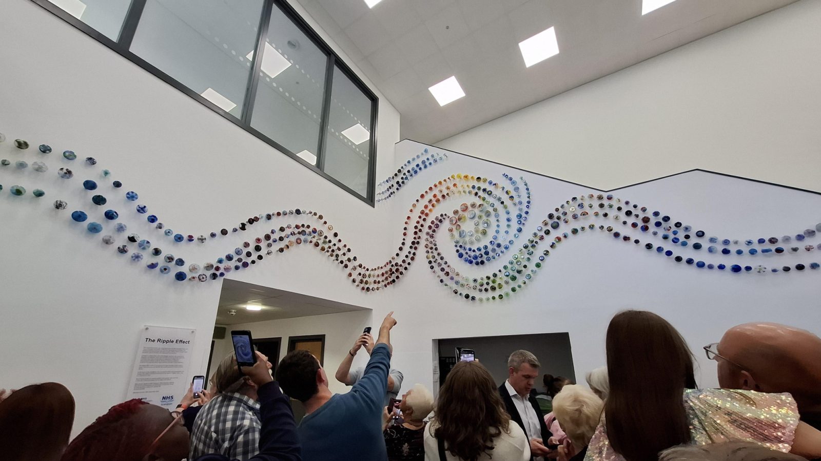 Installation commemorating the ‘ripples’ of organ donation unveiled at ARI 