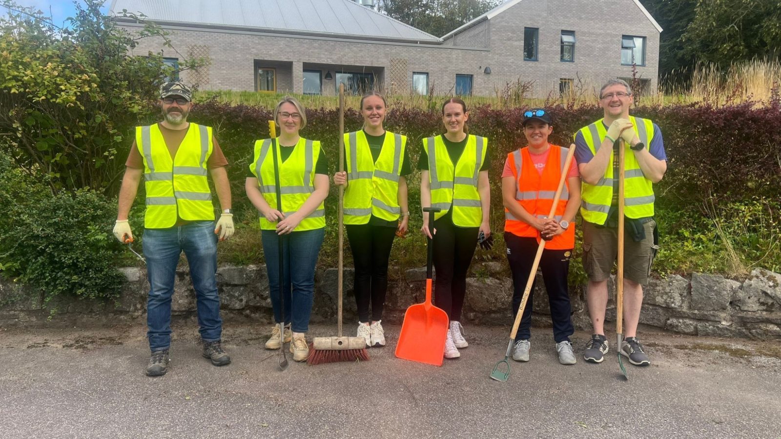 Escone Solutions team supports Camphill School Aberdeen with volunteering day