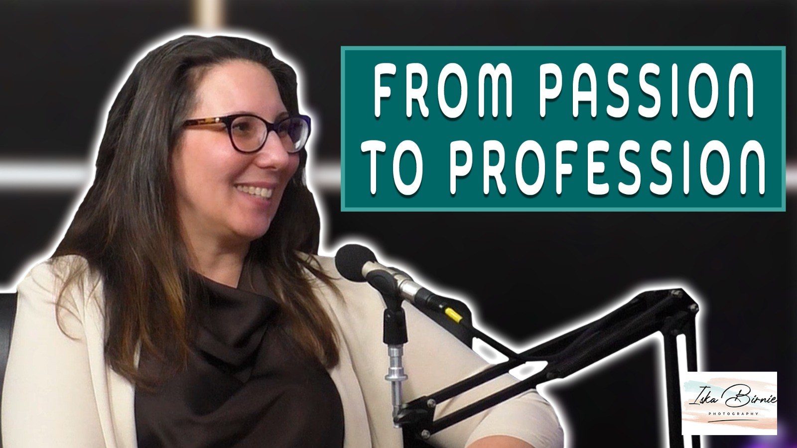 Seasonal Discussions welcomes brand photographer Iska Walter