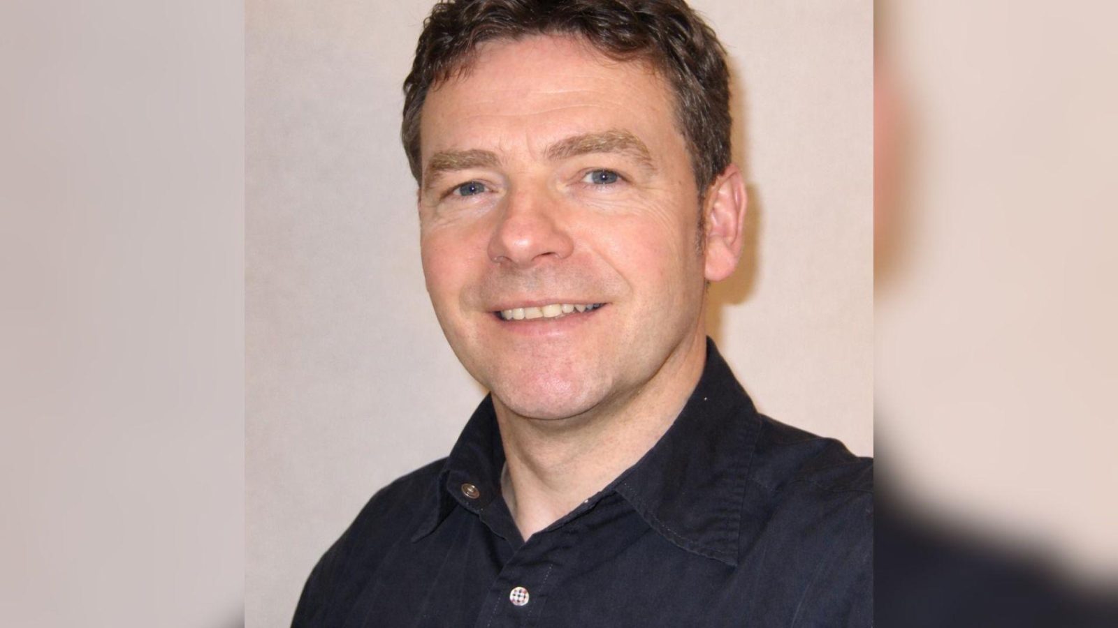 Local businessman brings community together through music in support of Archway